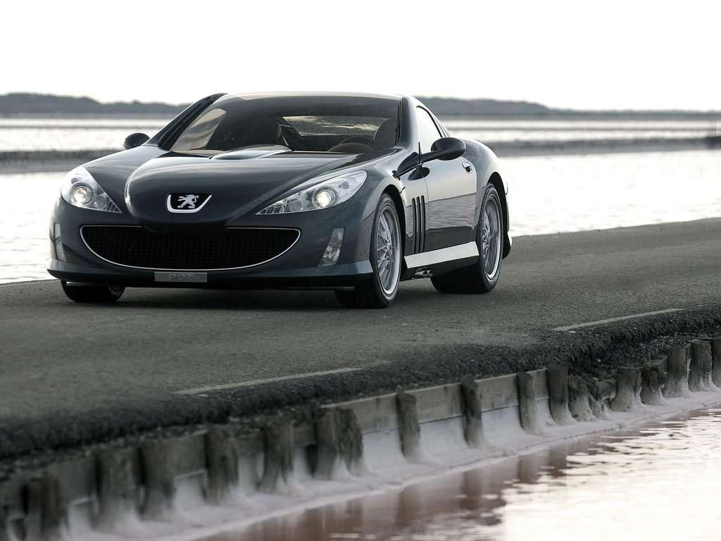 Peugeot-907-Concept-3